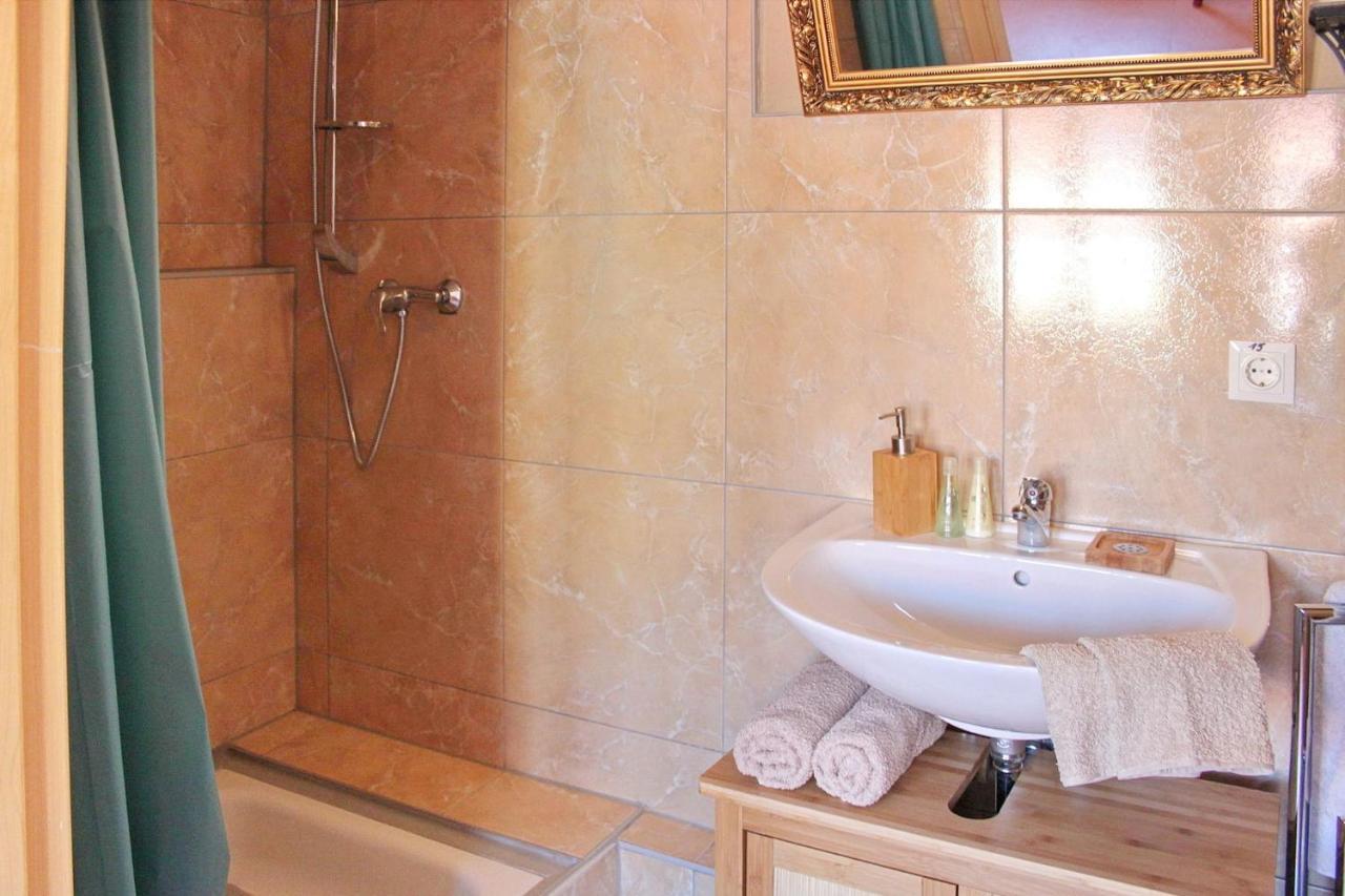 Haus Zeitlos Ferienwohnung Zeitreise Lübbenau Esterno foto